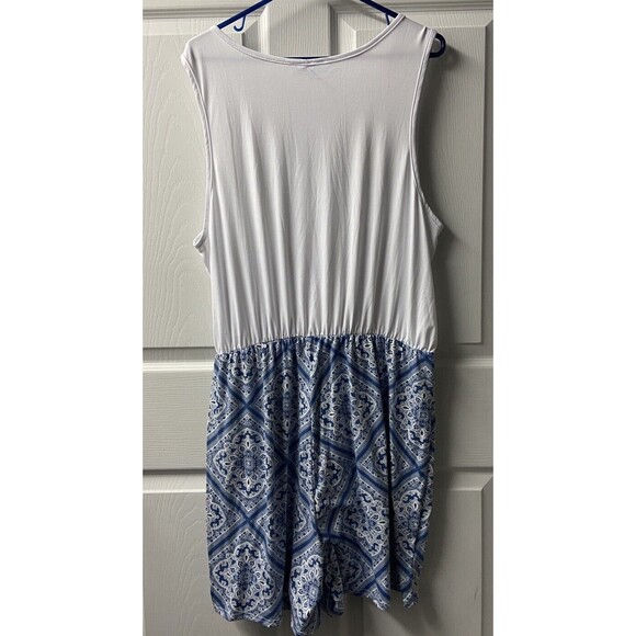Cest Lavie Sleeveless Romper Womens Plus Size 1X White Blue NWT Ties - Picture 6 of 6